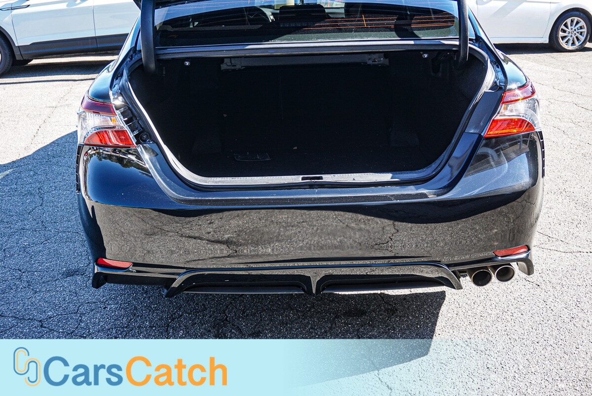 CARSCATCH - Used vehicle - SEDAN TOYOTA CAMRY 2022