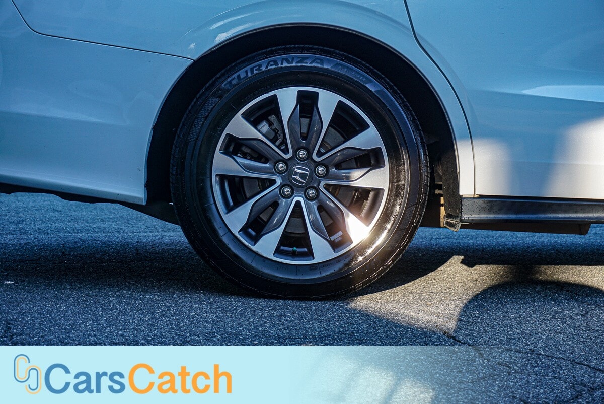 CARSCATCH - Used vehicle - MINIVAN HONDA ODYSSEY 2022