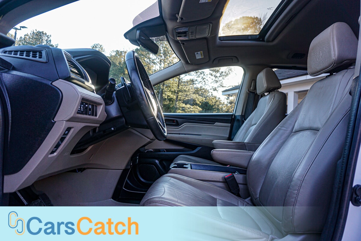 CARSCATCH - Used vehicle - MINIVAN HONDA ODYSSEY 2022