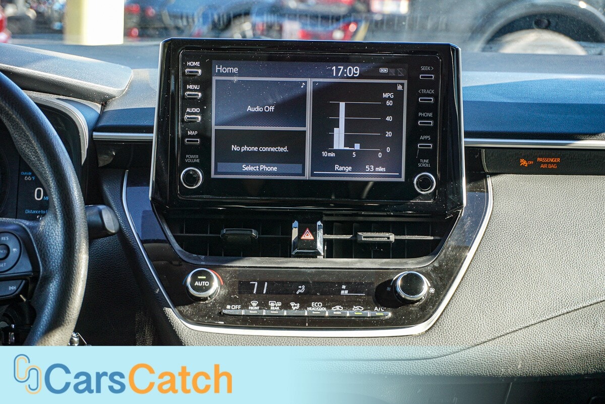 CARSCATCH - Used vehicle - SEDAN TOYOTA COROLLA 2020