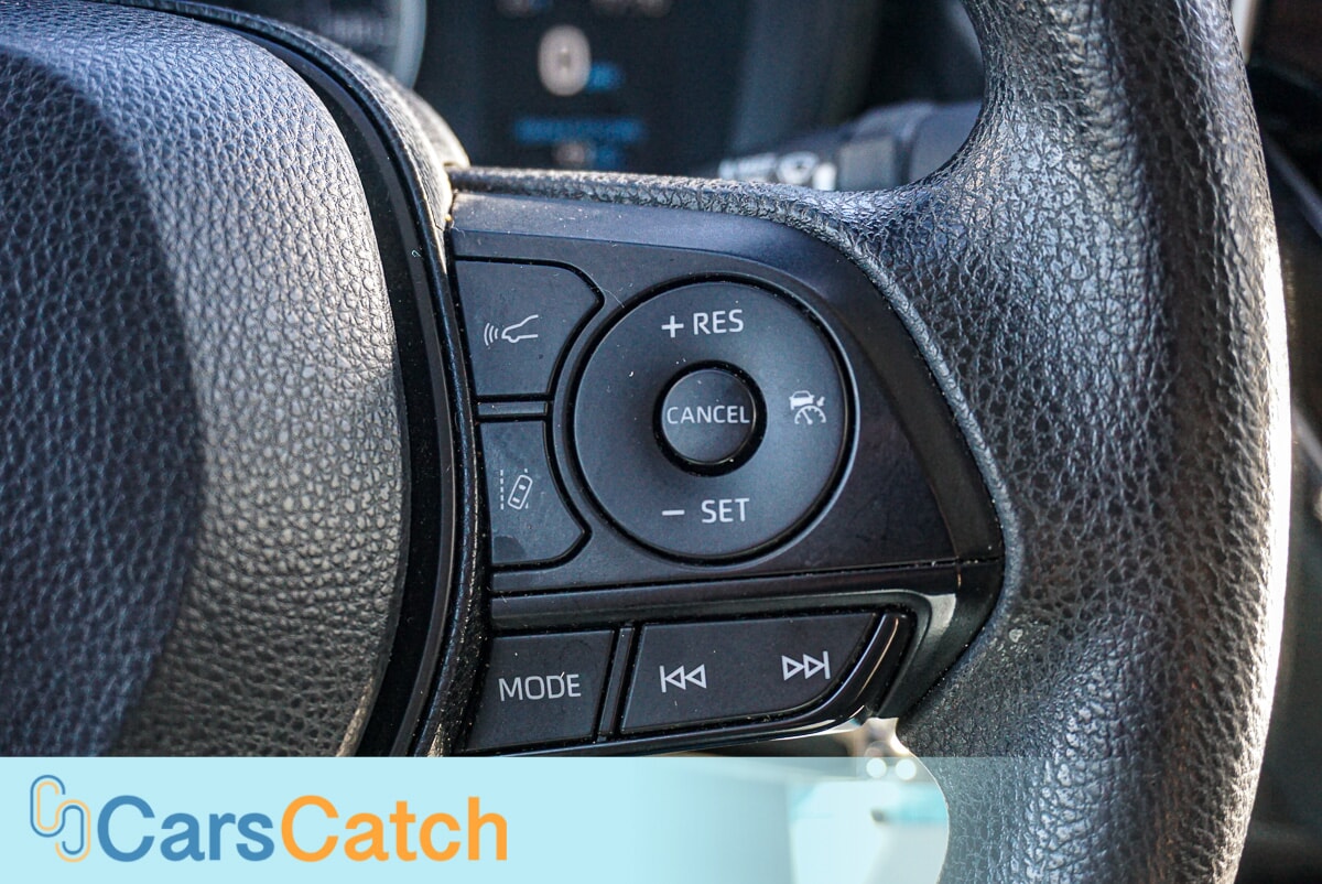 CARSCATCH - Used vehicle - SEDAN TOYOTA COROLLA 2020