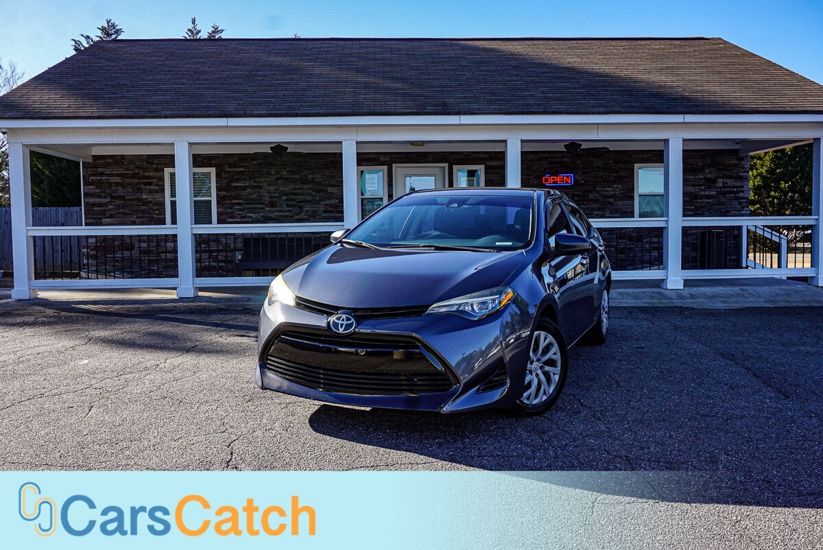 CARSCATCH - Used vehicle - SEDAN TOYOTA COROLLA 2018