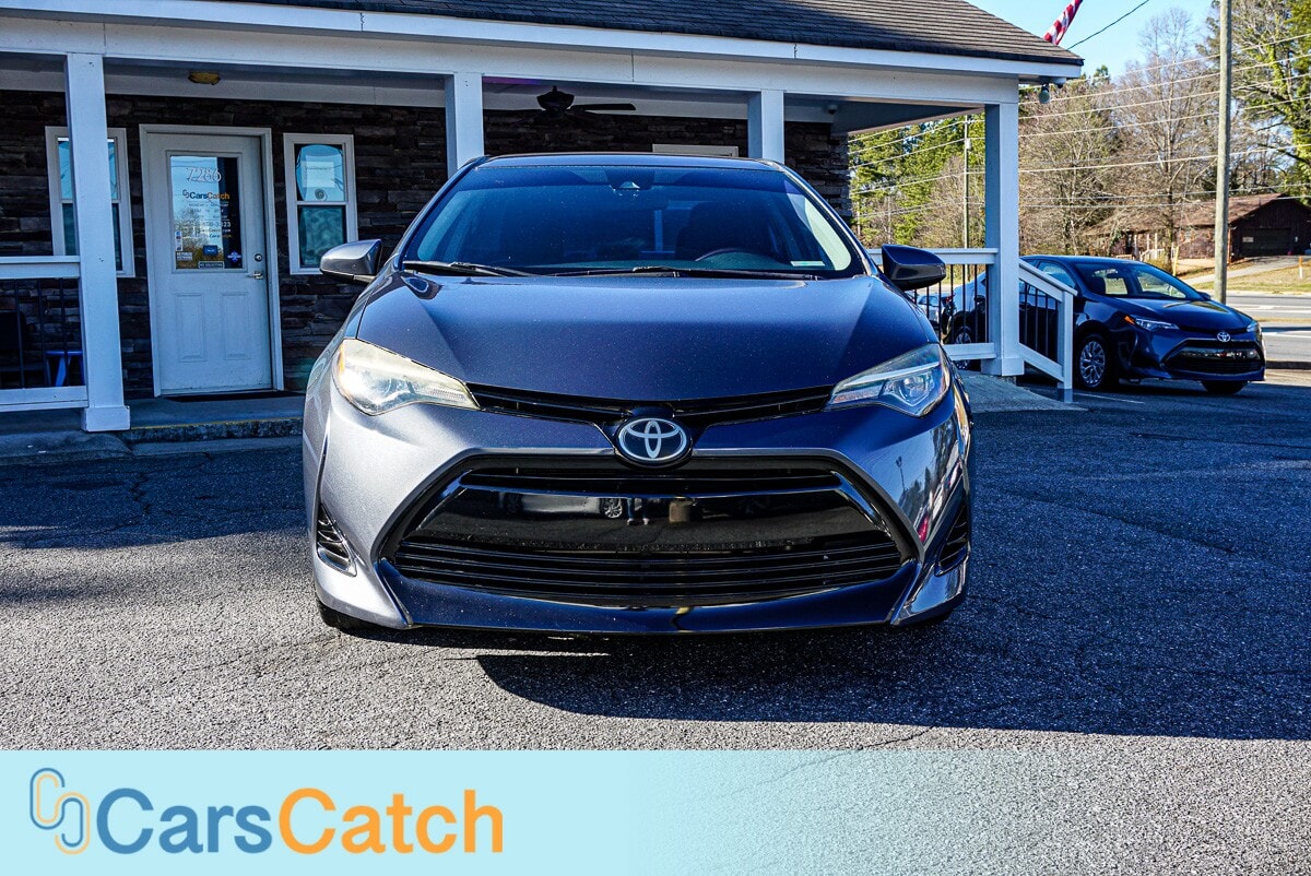 CARSCATCH - Used vehicle - SEDAN TOYOTA COROLLA 2018