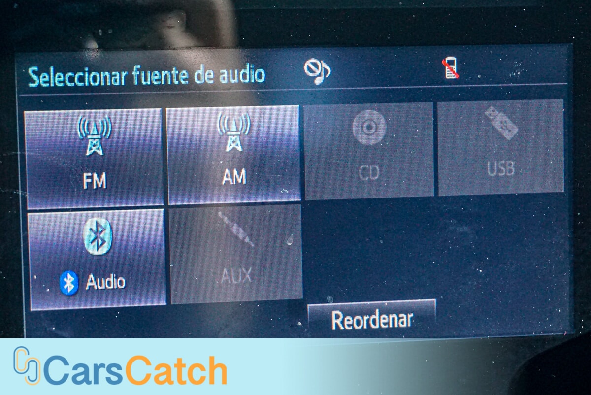 CARSCATCH - Used vehicle - SEDAN TOYOTA COROLLA 2018