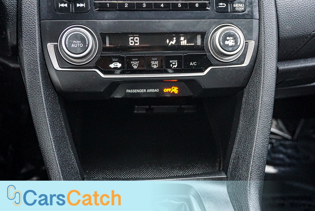 CARSCATCH - Used vehicle - SEDAN HONDA CIVIC 2016