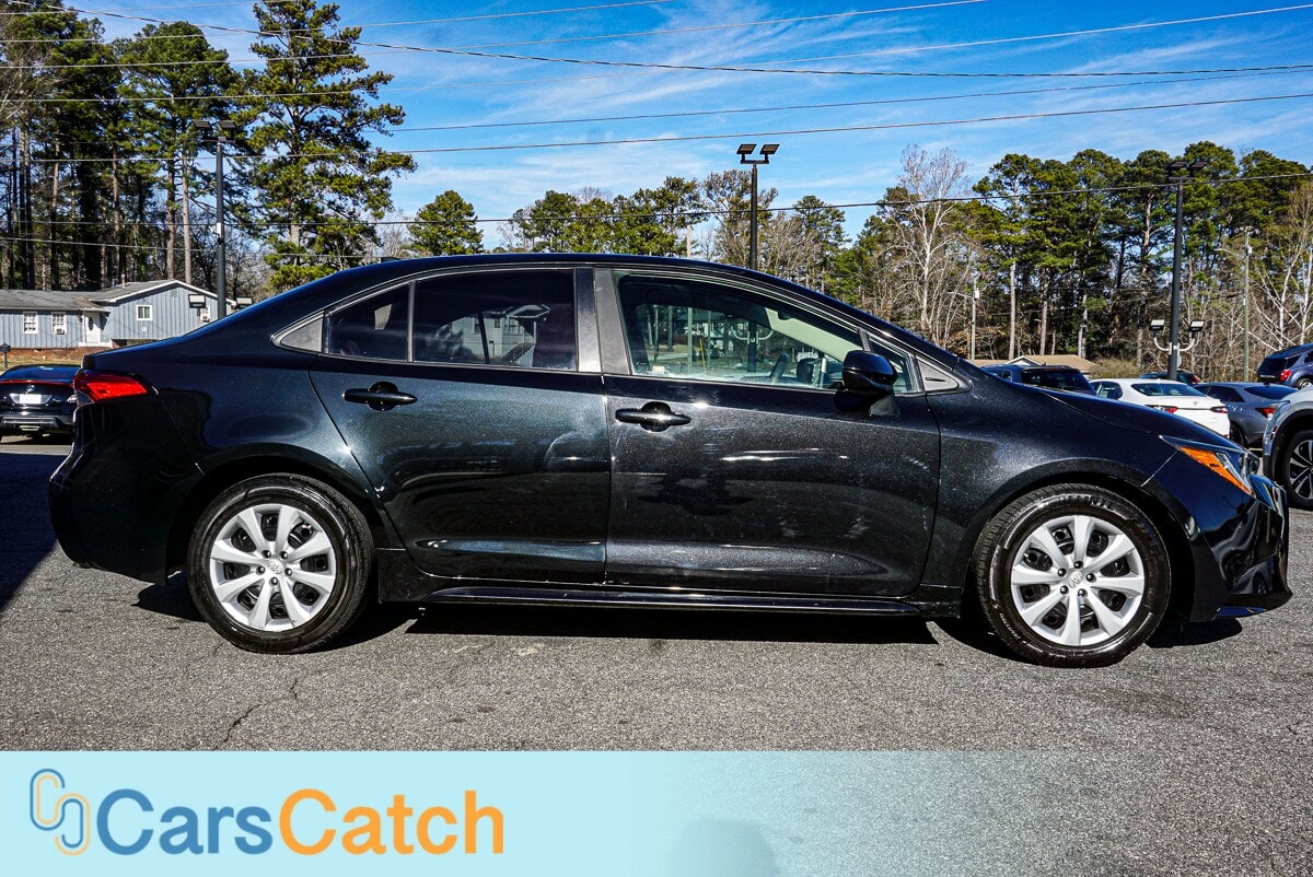 CARSCATCH - Used vehicle - SEDAN TOYOTA COROLLA 2021