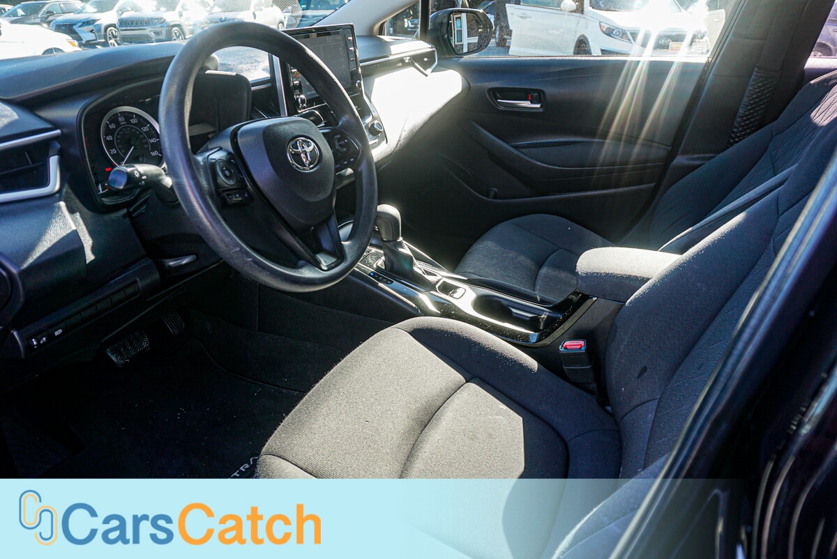 CARSCATCH - Used vehicle - SEDAN TOYOTA COROLLA 2021