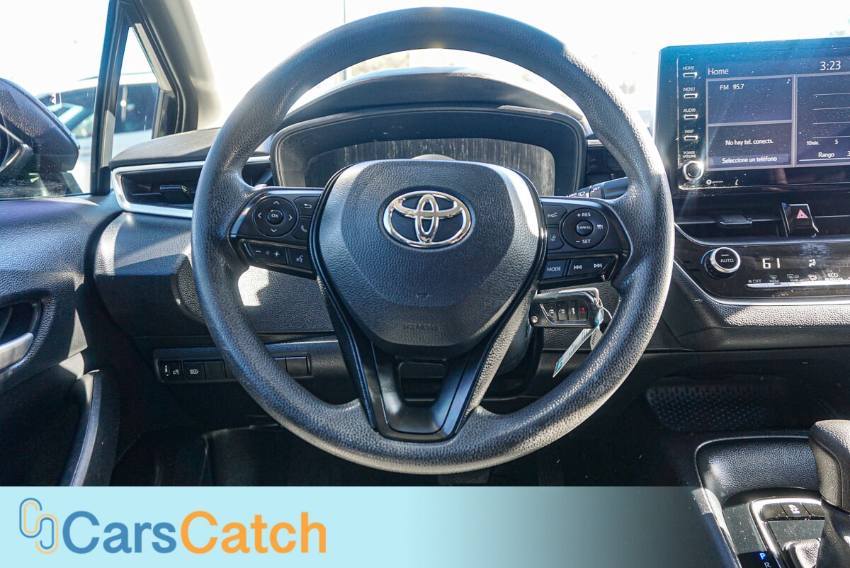 CARSCATCH - Used vehicle - SEDAN TOYOTA COROLLA 2021