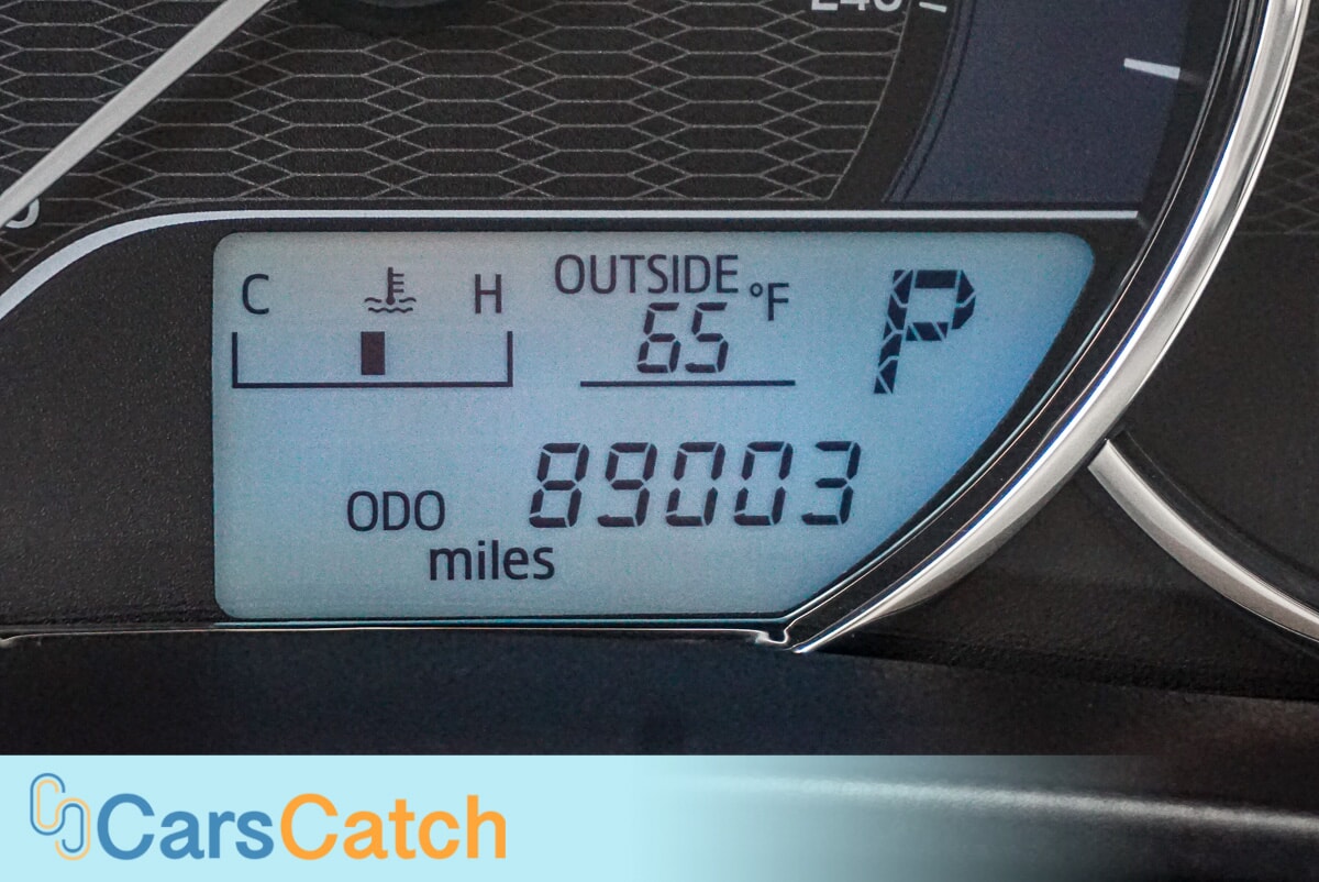 CARSCATCH - Used vehicle - SEDAN TOYOTA COROLLA 2016