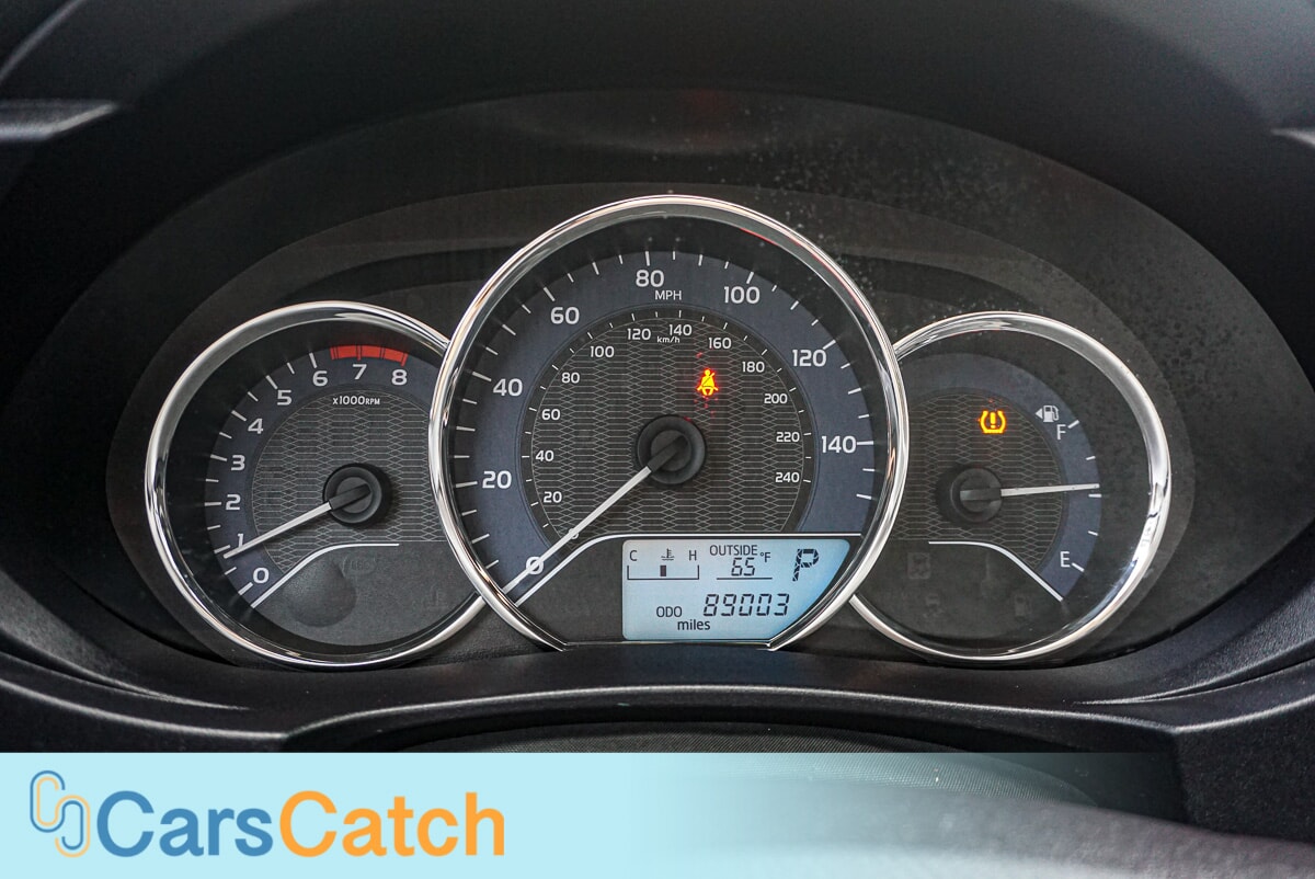 CARSCATCH - Used vehicle - SEDAN TOYOTA COROLLA 2016