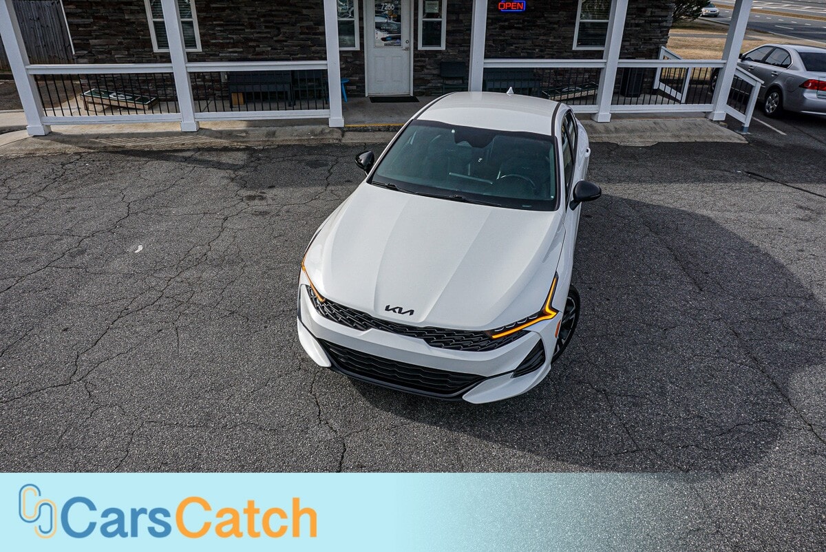 CARSCATCH - Used vehicle - SEDAN KIA K5 2022