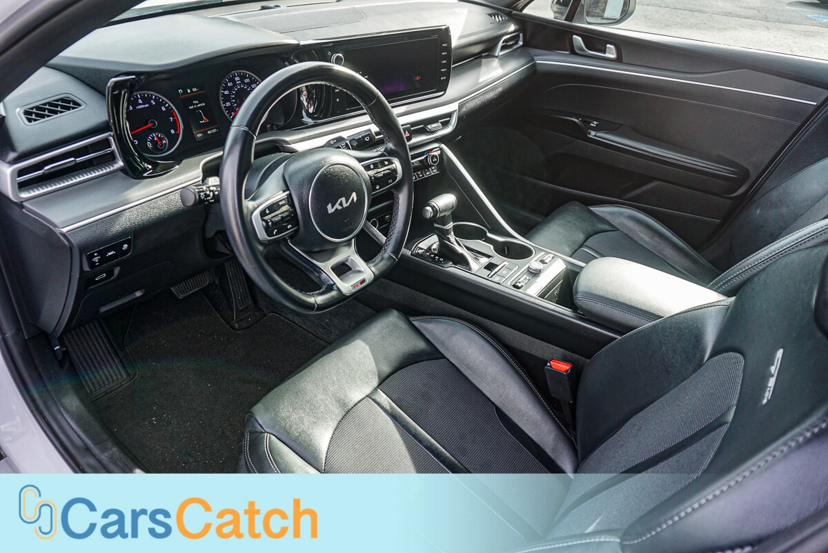 CARSCATCH - Used vehicle - SEDAN KIA K5 2022