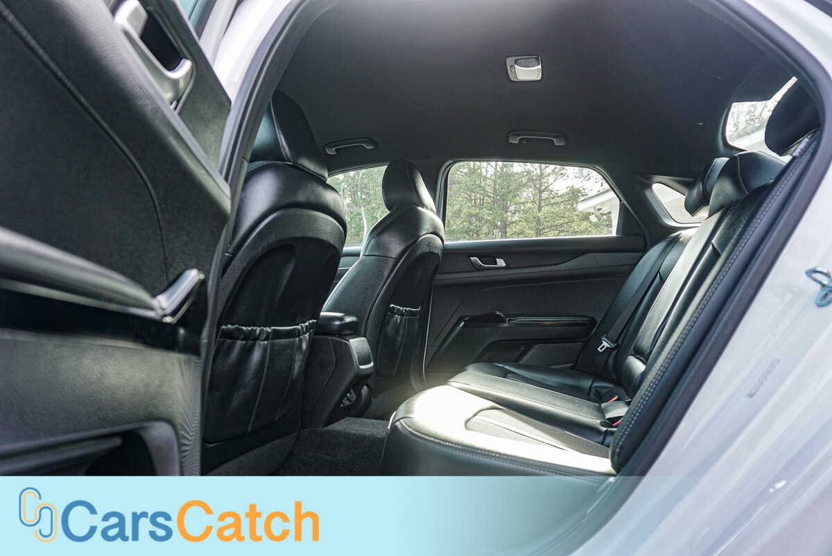 CARSCATCH - Used vehicle - SEDAN KIA K5 2022