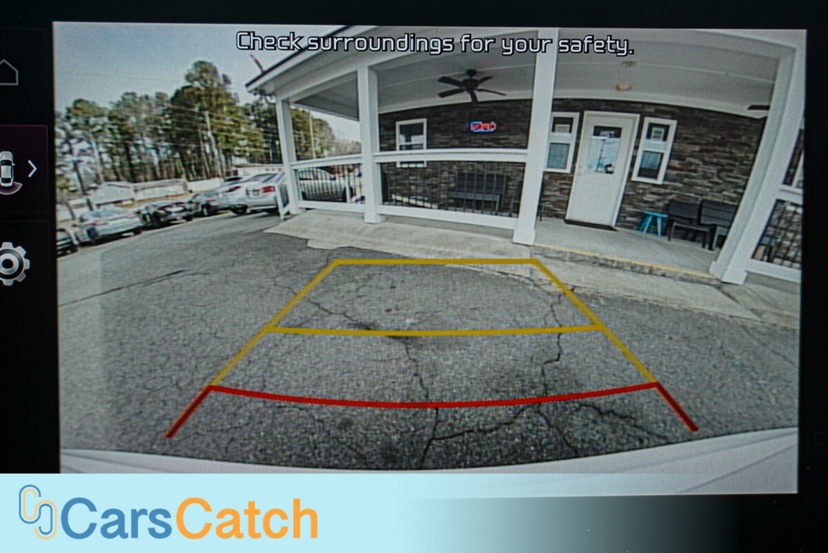 CARSCATCH - Used vehicle - SEDAN KIA K5 2022