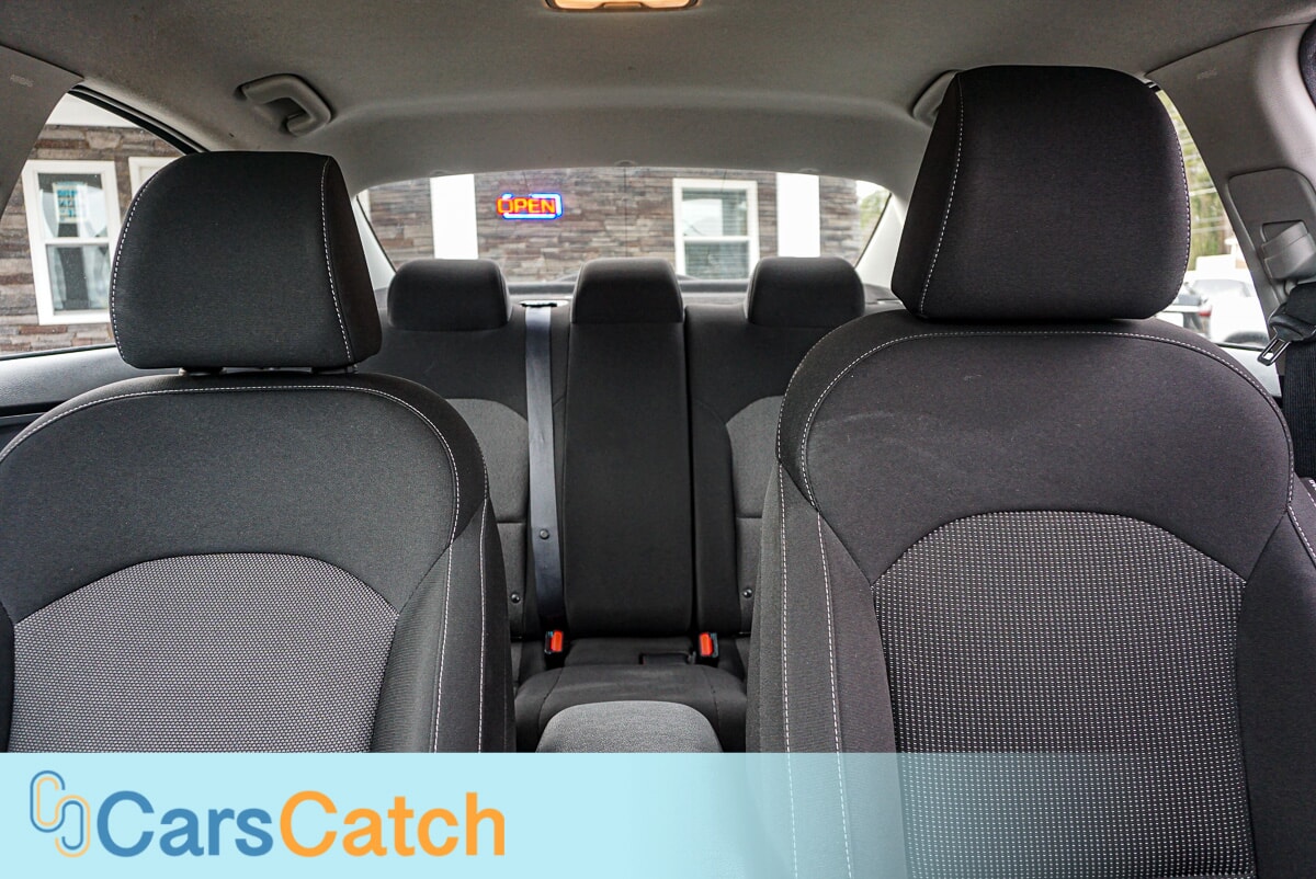 CARSCATCH - Used vehicle - SEDAN KIA FORTE 2023