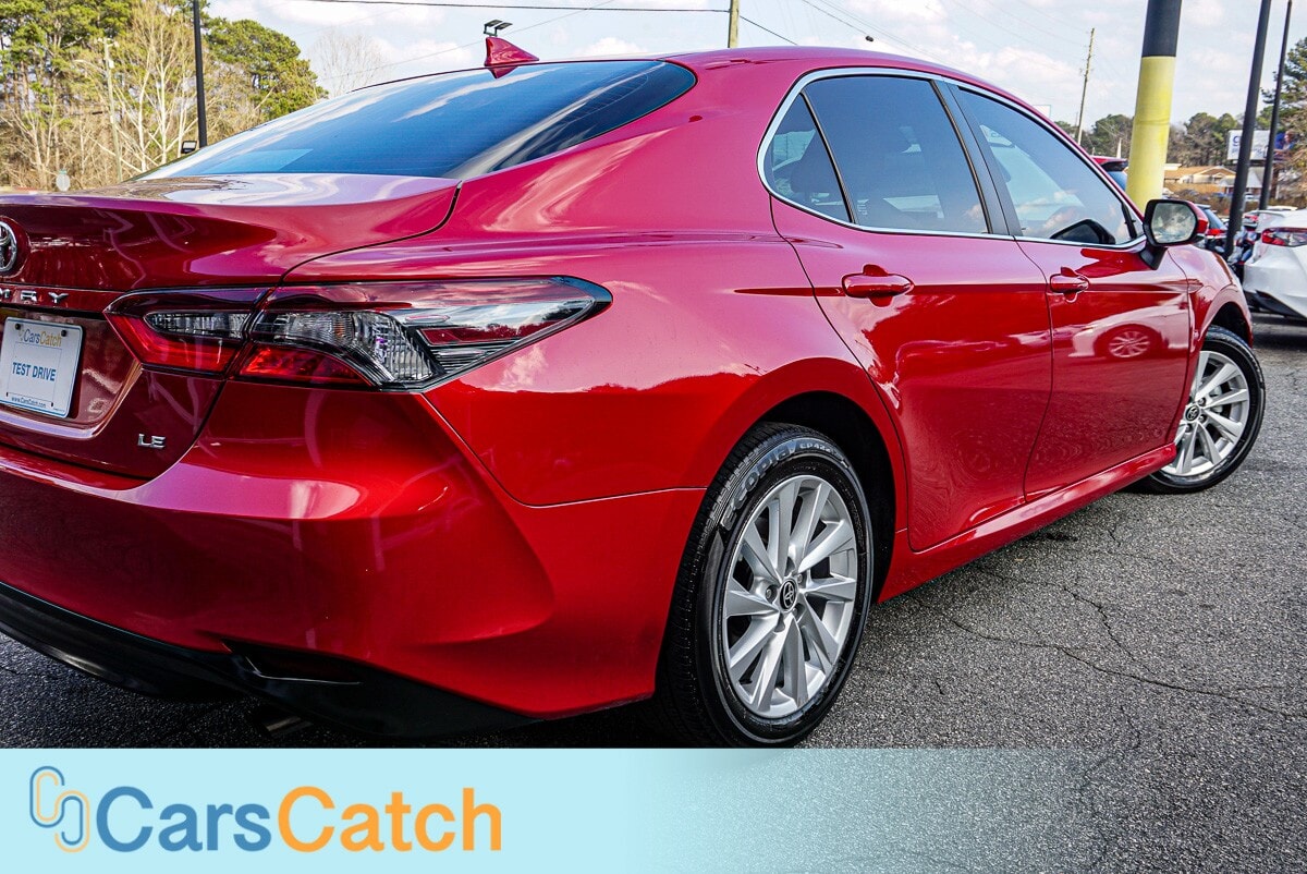 CARSCATCH - Used vehicle - SEDAN TOYOTA CAMRY 2024