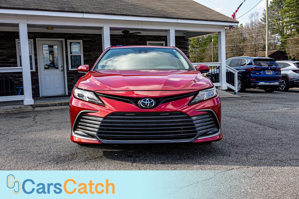 CARSCATCH - Used vehicle - SEDAN TOYOTA CAMRY 2024