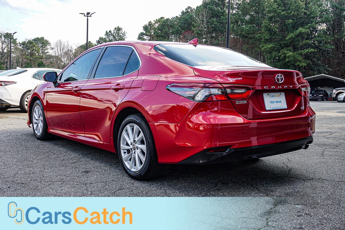 CARSCATCH - Used vehicle - SEDAN TOYOTA CAMRY 2024
