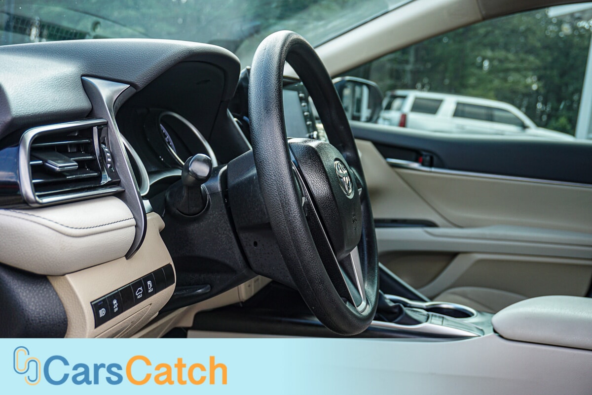 CARSCATCH - Used vehicle - SEDAN TOYOTA CAMRY 2024