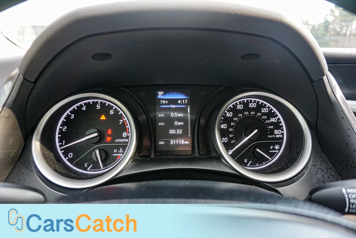 CARSCATCH - Used vehicle - SEDAN TOYOTA CAMRY 2024