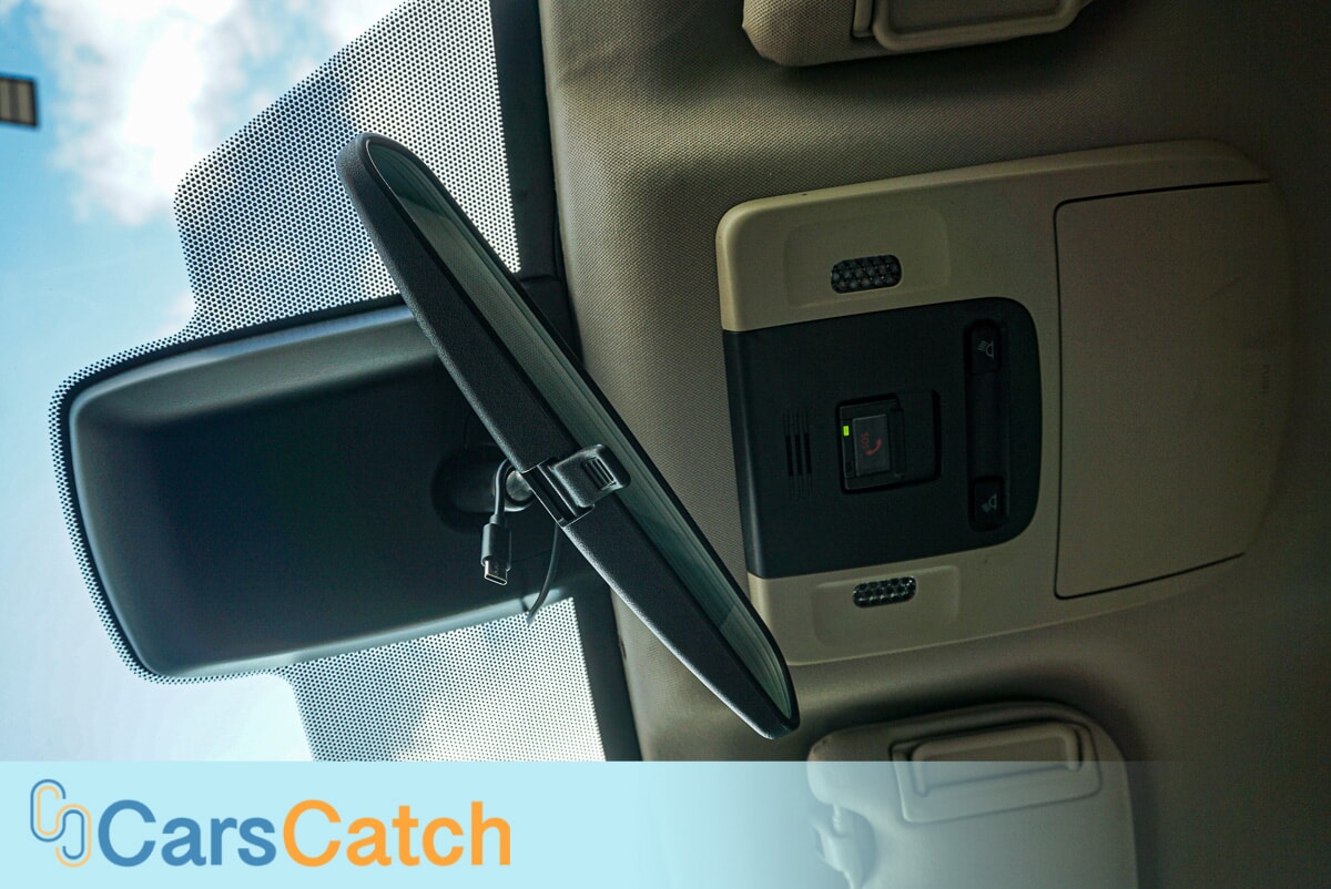 CARSCATCH - Used vehicle - SEDAN TOYOTA CAMRY 2024