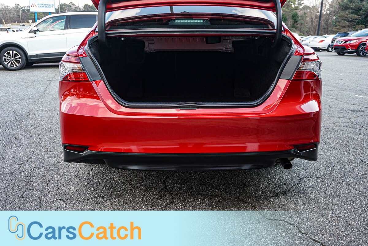 CARSCATCH - Used vehicle - SEDAN TOYOTA CAMRY 2024