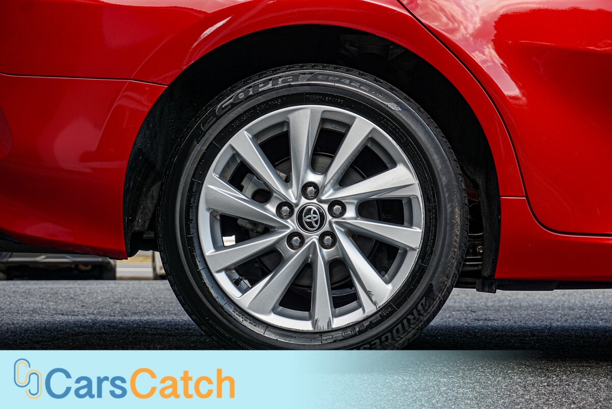 CARSCATCH - Used vehicle - SEDAN TOYOTA CAMRY 2024