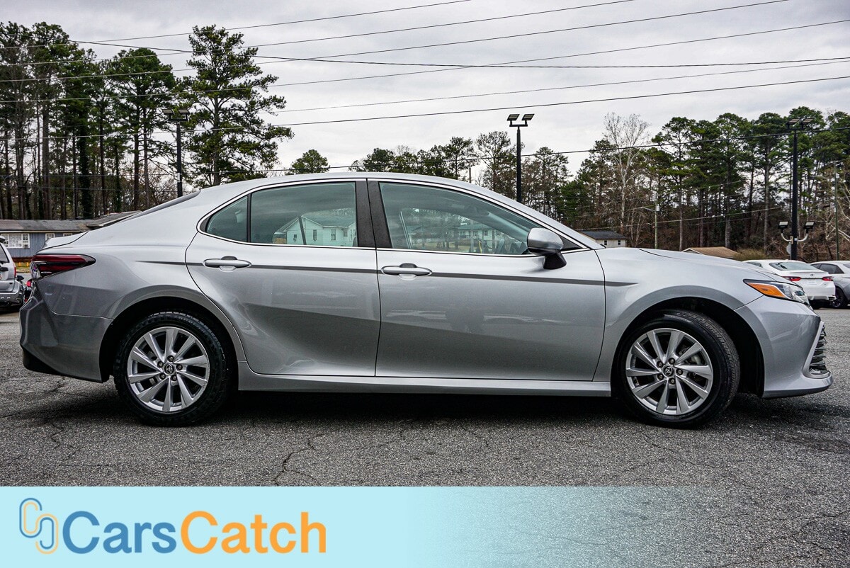 CARSCATCH - Used vehicle - SEDAN TOYOTA CAMRY 2023
