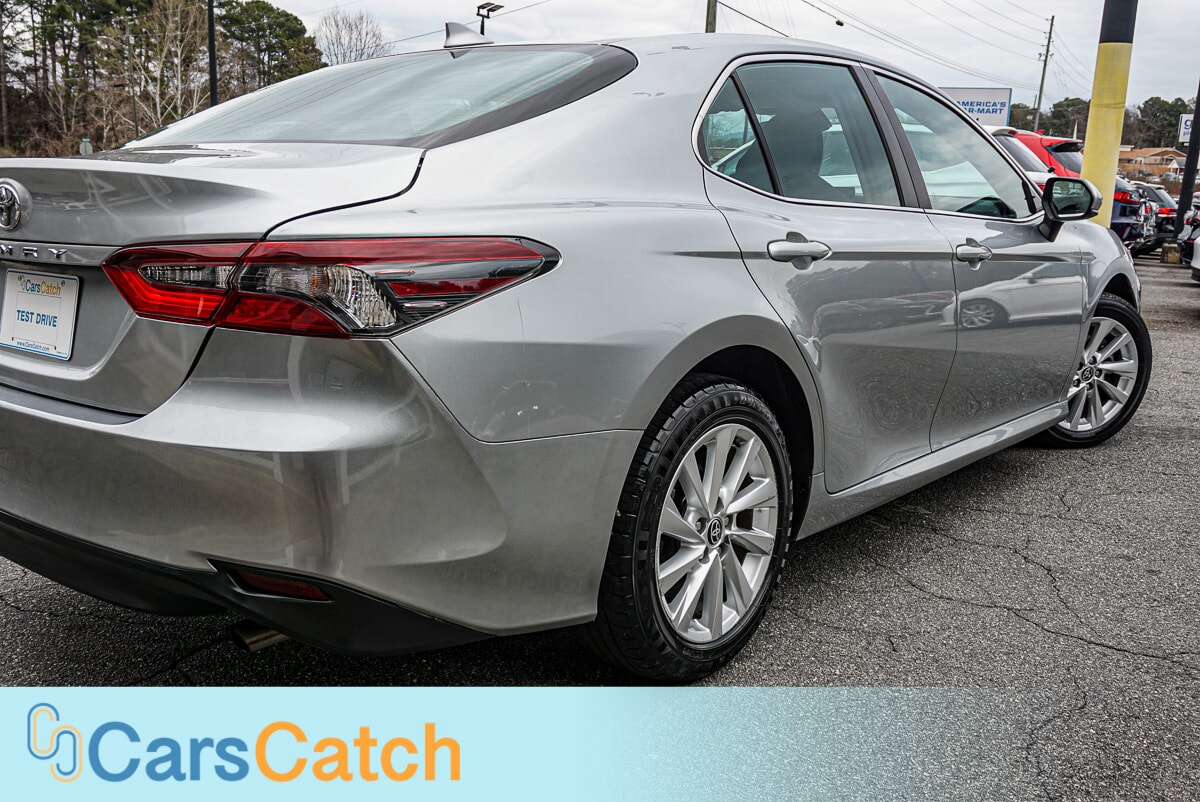 CARSCATCH - Used vehicle - SEDAN TOYOTA CAMRY 2023