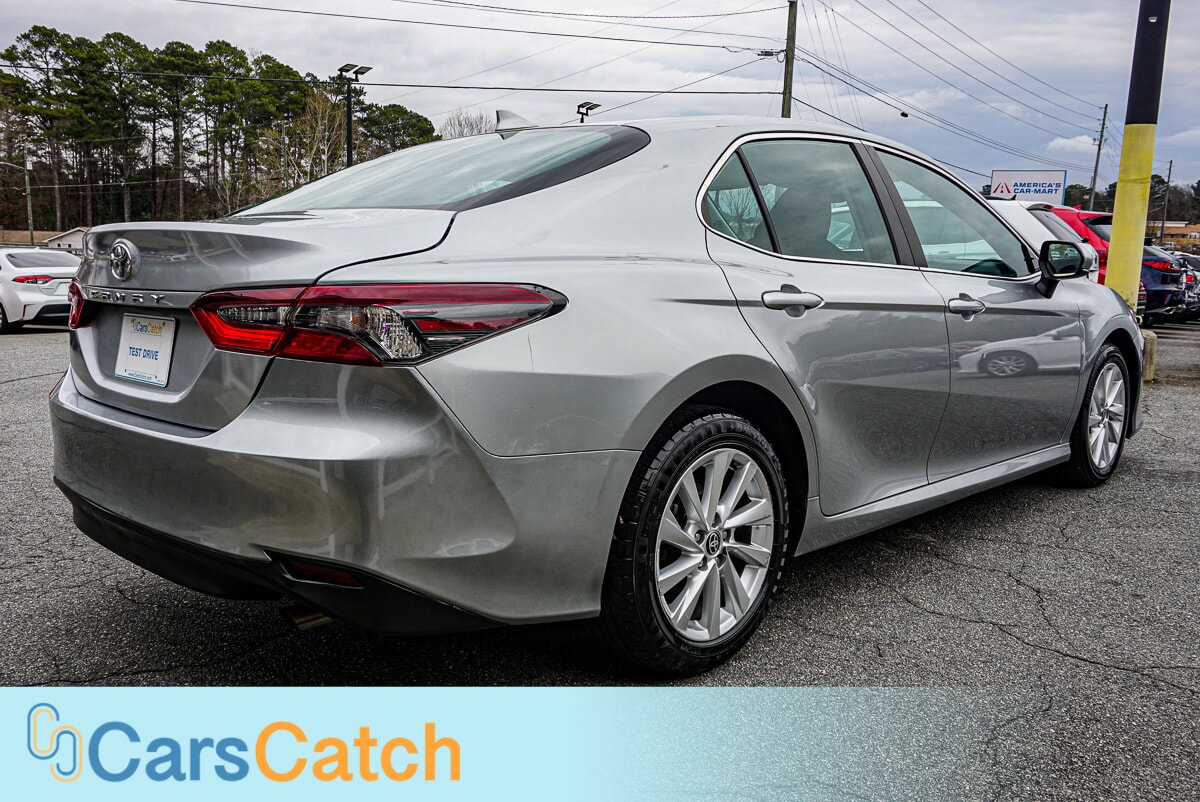 CARSCATCH - Used vehicle - SEDAN TOYOTA CAMRY 2023