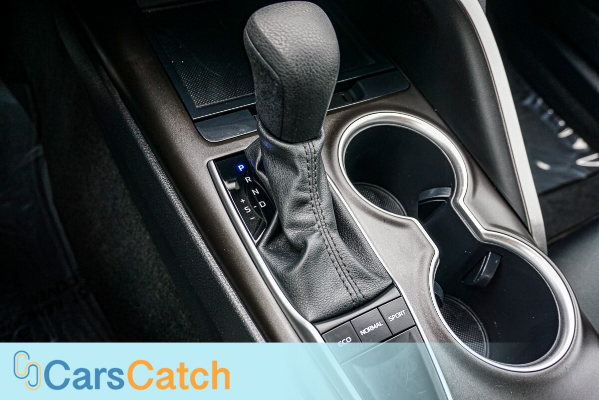 CARSCATCH - Used vehicle - SEDAN TOYOTA CAMRY 2023