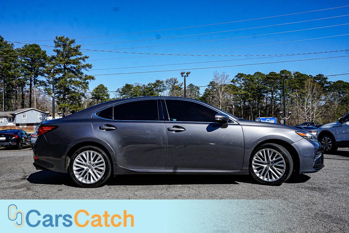 CARSCATCH - Used vehicle - SEDAN LEXUS ES 350 2016