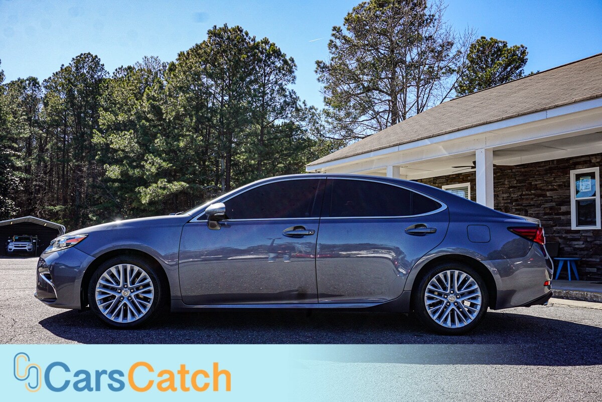 CARSCATCH - Used vehicle - SEDAN LEXUS ES 350 2016