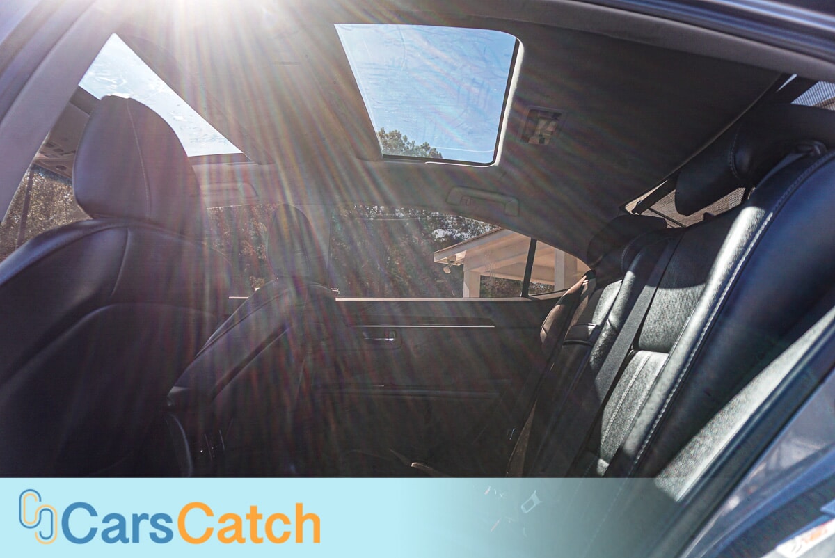 CARSCATCH - Used vehicle - SEDAN LEXUS ES 350 2016