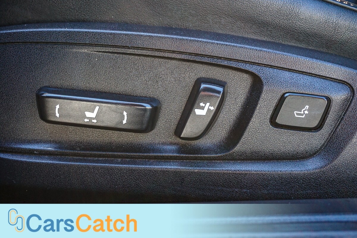 CARSCATCH - Used vehicle - SEDAN LEXUS ES 350 2016