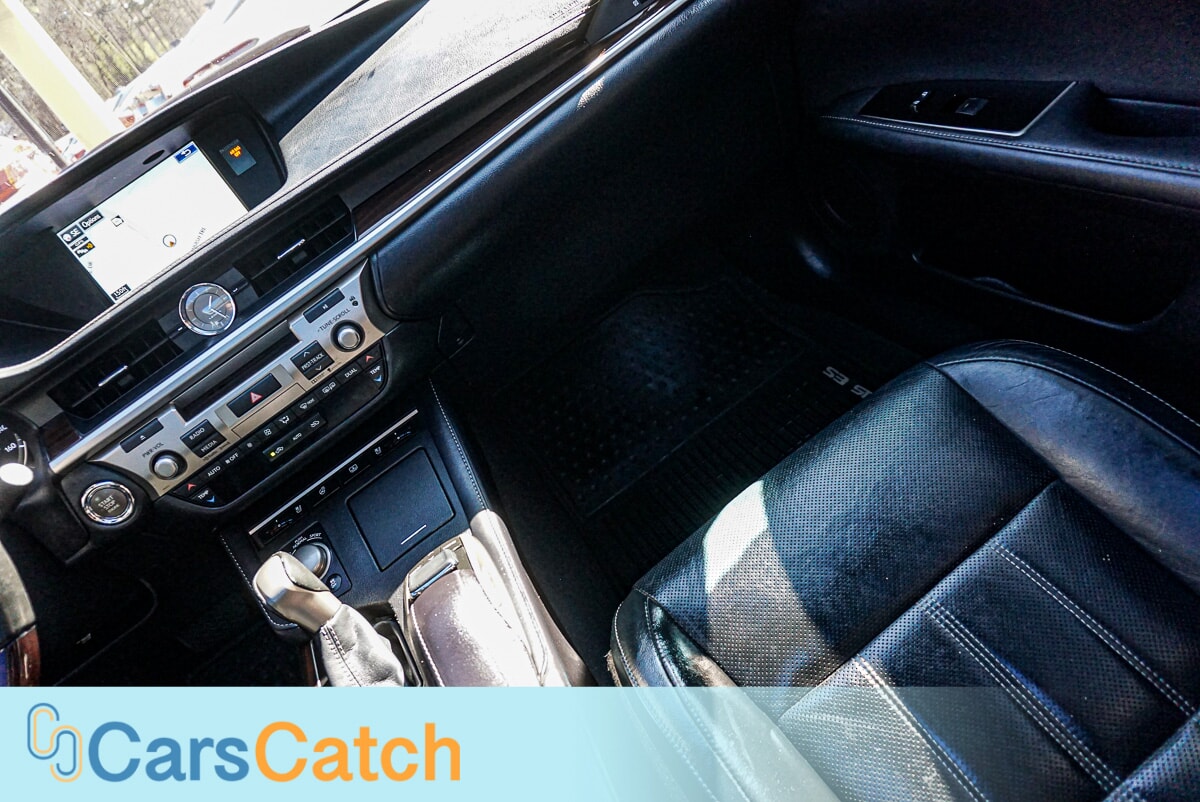 CARSCATCH - Used vehicle - SEDAN LEXUS ES 350 2016