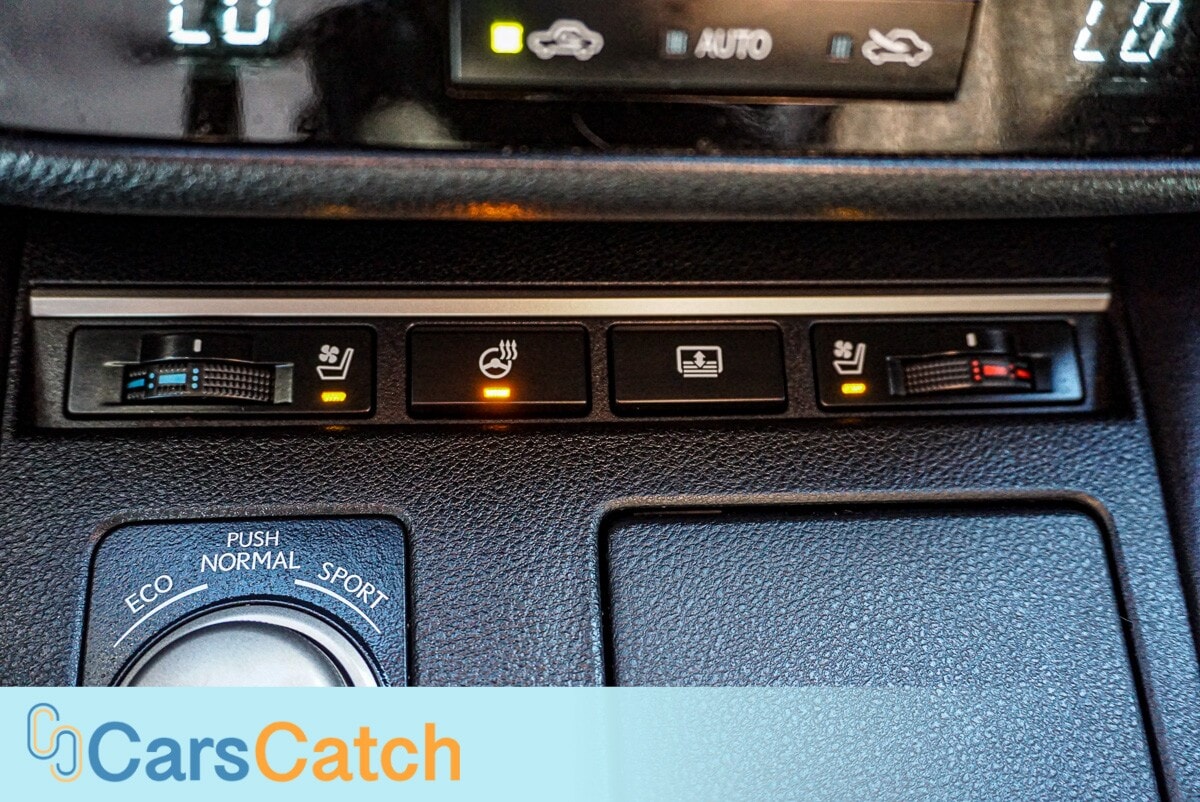 CARSCATCH - Used vehicle - SEDAN LEXUS ES 350 2016