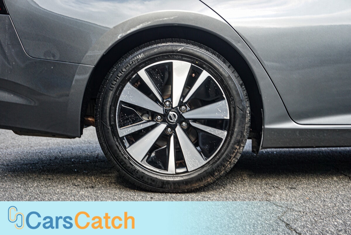 CARSCATCH - Used vehicle - SEDAN NISSAN ALTIMA 2019