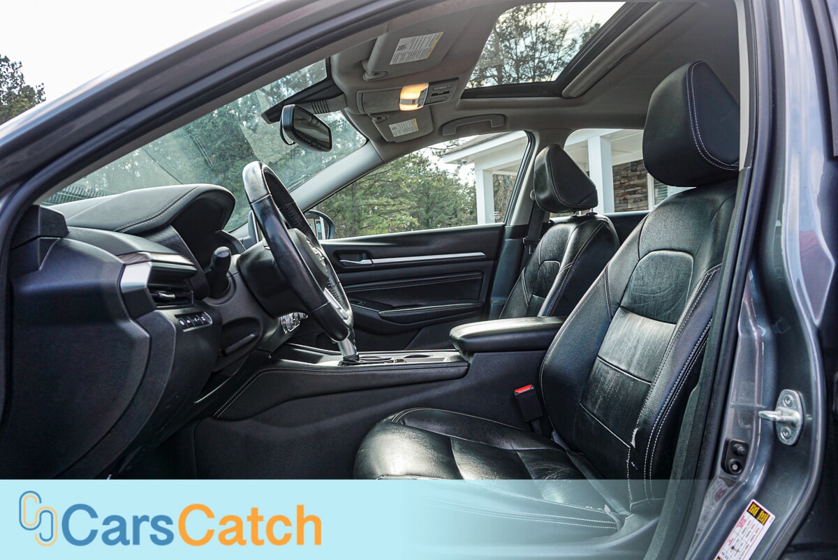 CARSCATCH - Used vehicle - SEDAN NISSAN ALTIMA 2019