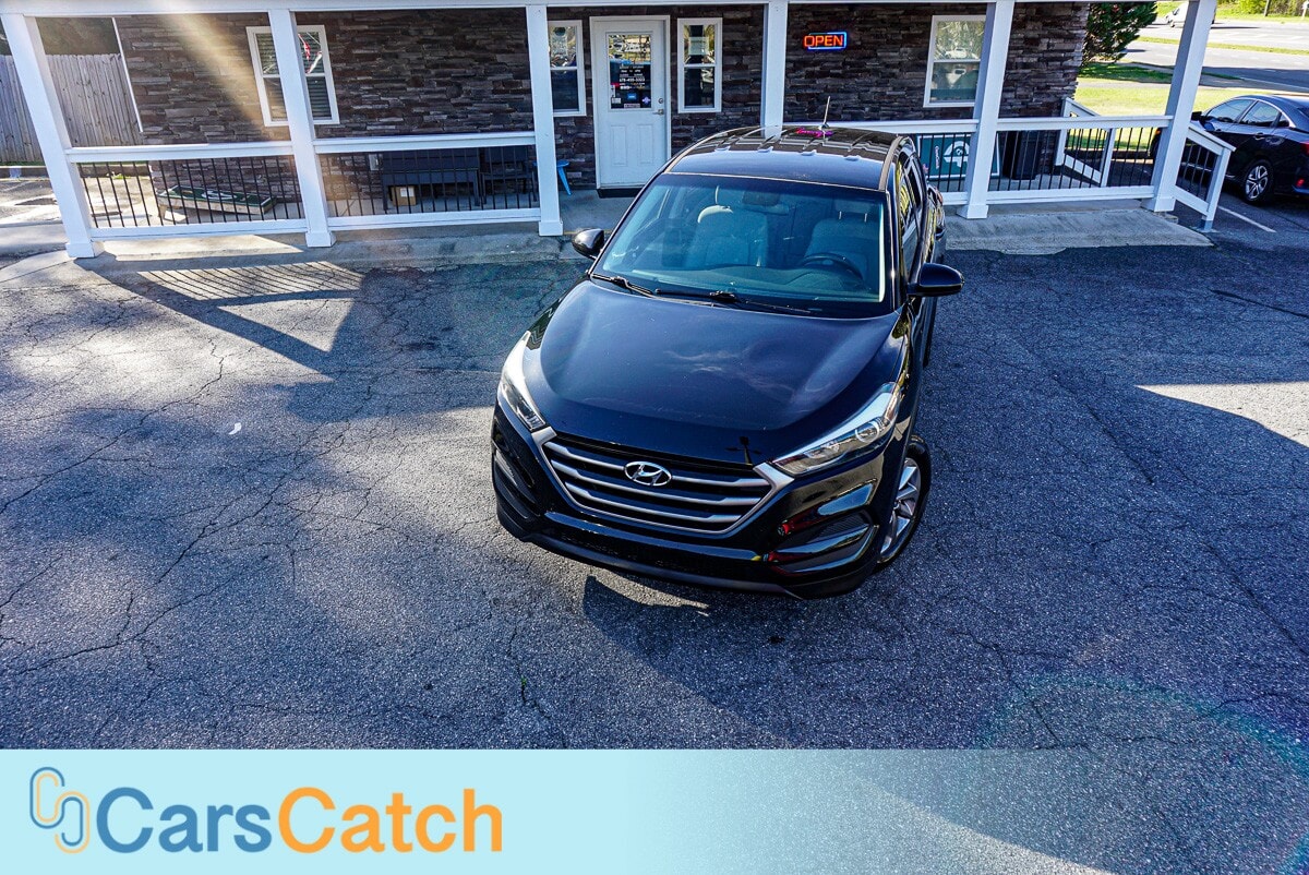 CARSCATCH - Used vehicle - SUV HYUNDAI TUCSON 2017