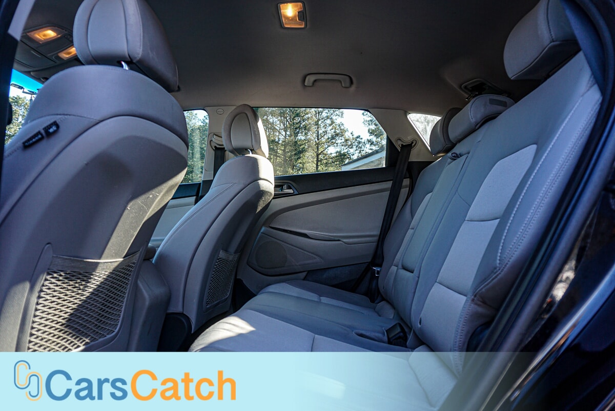 CARSCATCH - Used vehicle - SUV HYUNDAI TUCSON 2017