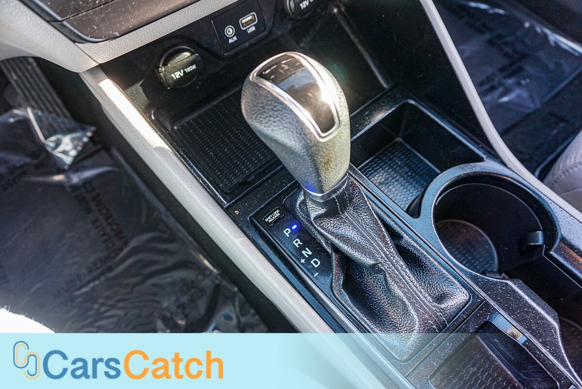 CARSCATCH - Used vehicle - SUV HYUNDAI TUCSON 2017