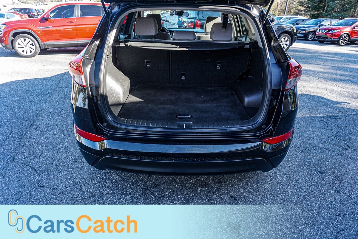 CARSCATCH - Used vehicle - SUV HYUNDAI TUCSON 2017