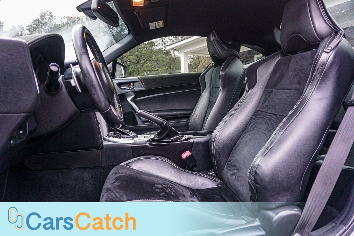 CARSCATCH - Used vehicle - COUPE TOYOTA 86 2018