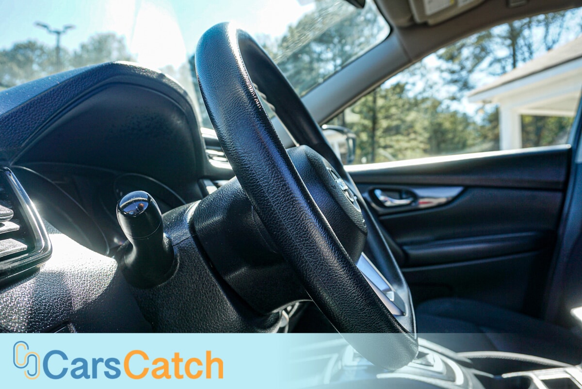 CARSCATCH - Used vehicle - SUV NISSAN ROGUE 2017