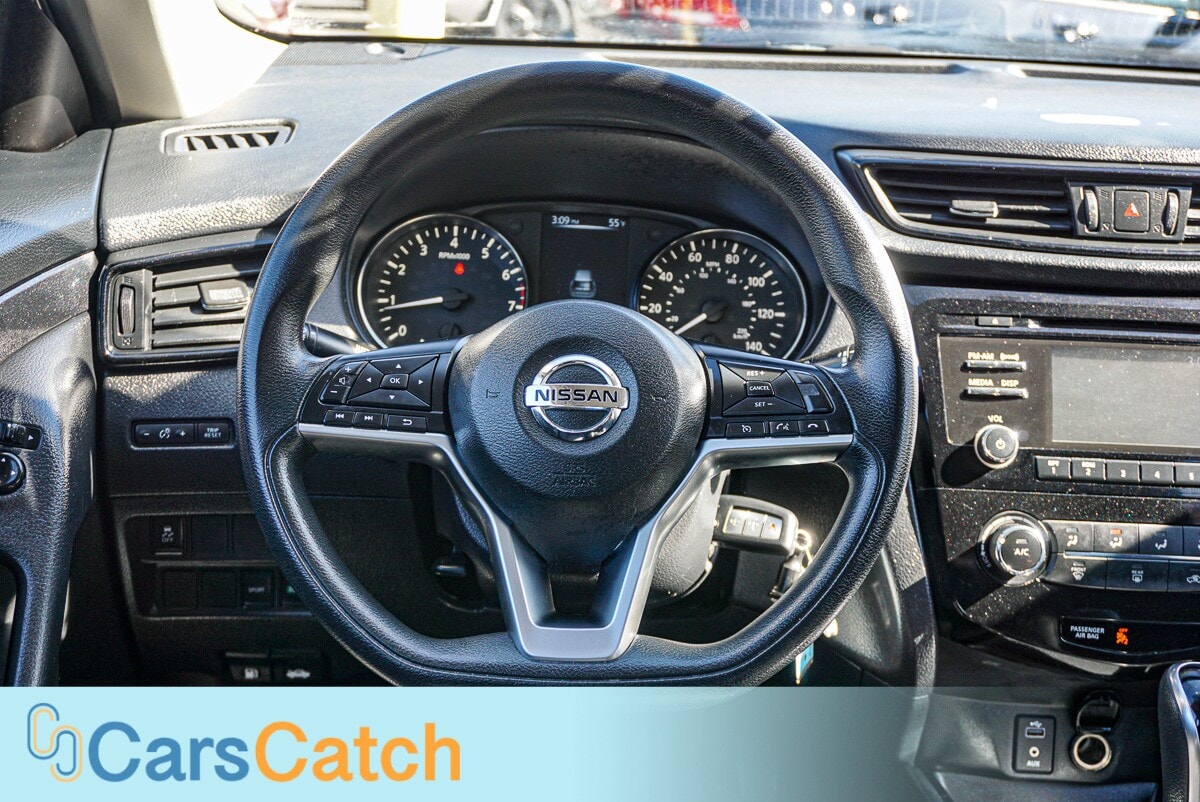 CARSCATCH - Used vehicle - SUV NISSAN ROGUE 2017
