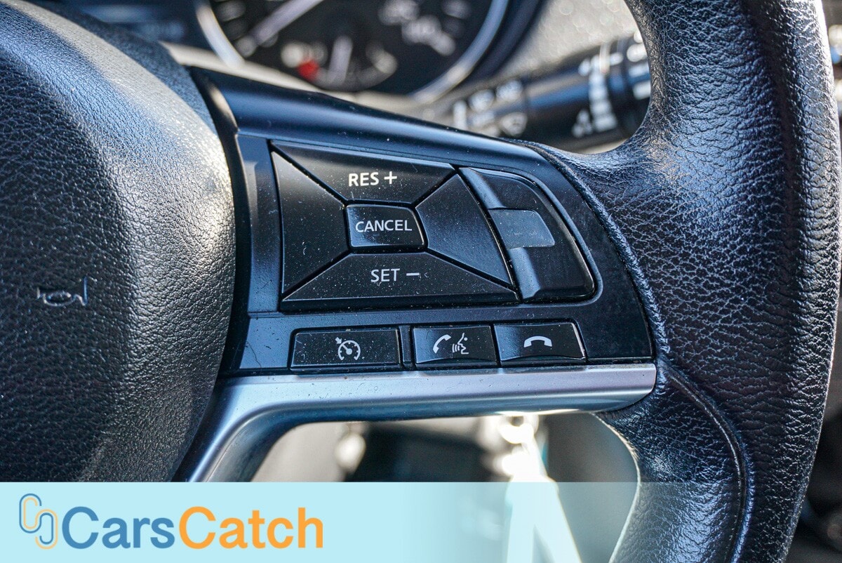 CARSCATCH - Used vehicle - SUV NISSAN ROGUE 2017