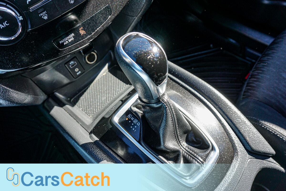 CARSCATCH - Used vehicle - SUV NISSAN ROGUE 2017