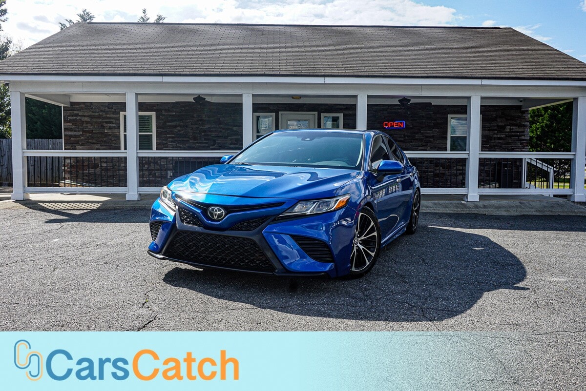 CARSCATCH  - 2018-TOYOTA-CAMRY-WOODSTOCK-GA-Stock=12842