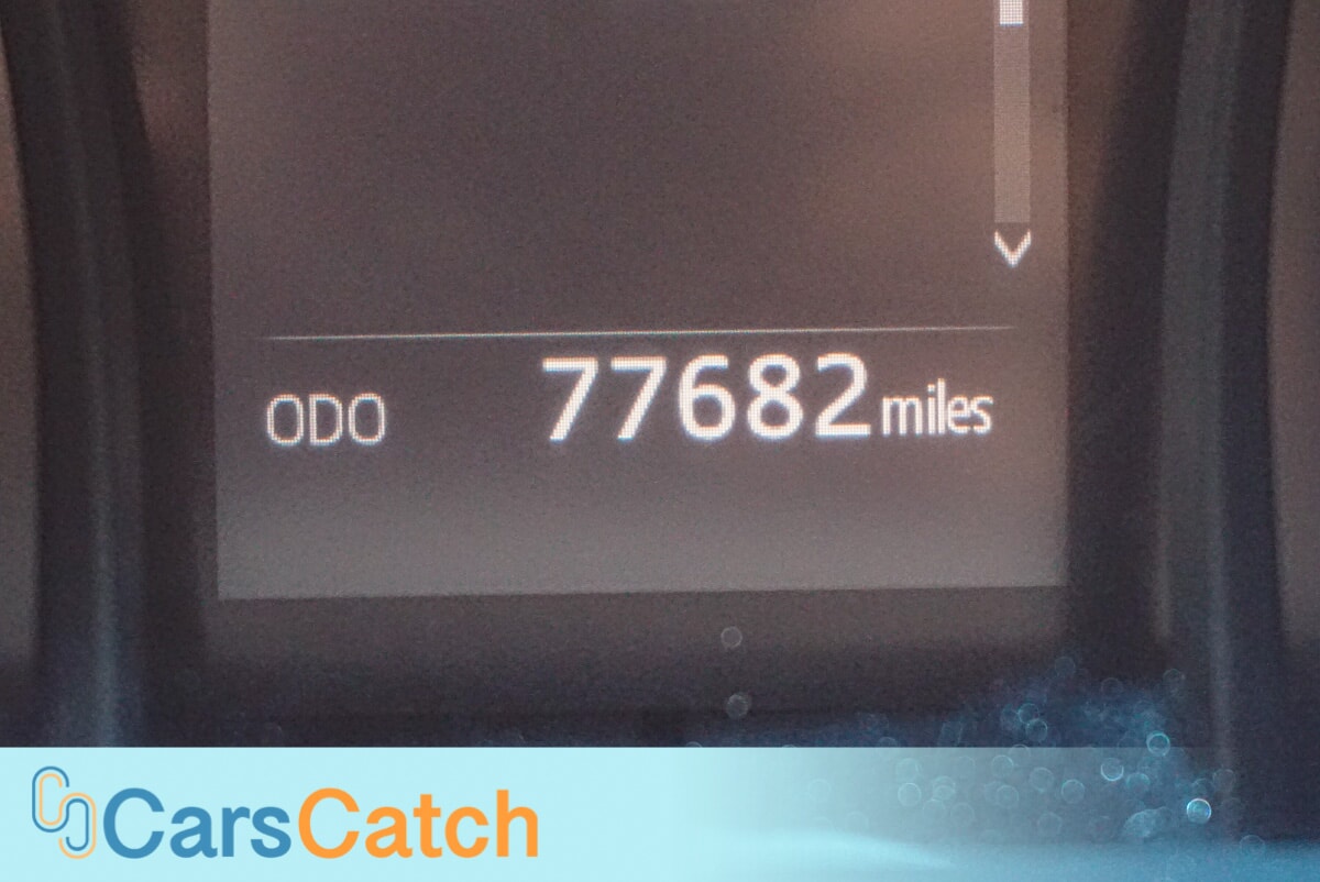 CARSCATCH - Used vehicle - SEDAN TOYOTA CAMRY 2018